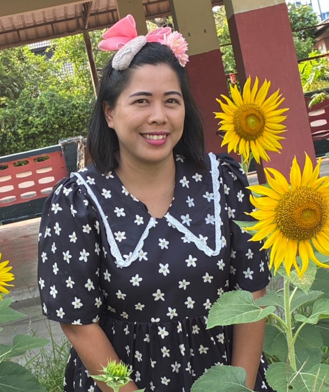 นางสาววัชรีภรณ์ รัตกสิกร